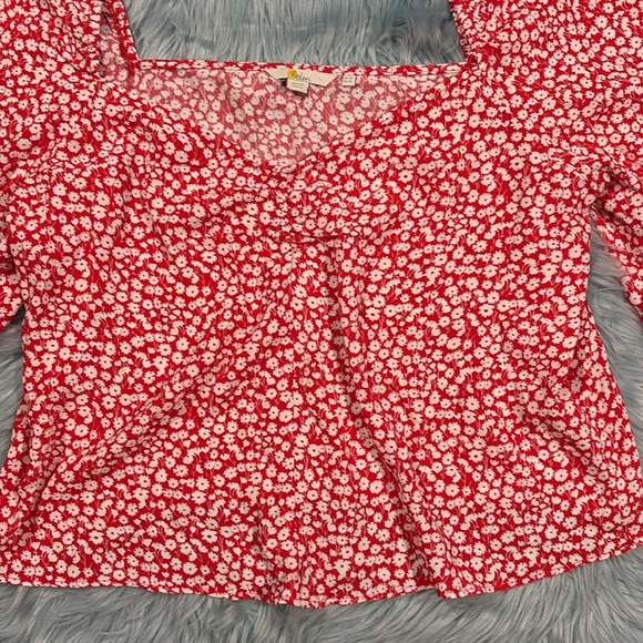 NWOT Boden Sweetheart Printed Top - Red with White Flowers - Picture 9 of 9